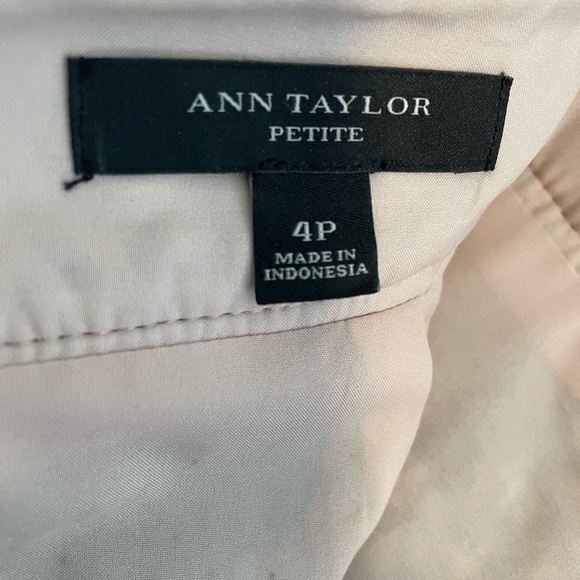 Ann Taylor Tweed Skirt - Size 4p - Picture 7 of 8